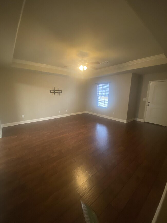 Building Photo - 113 Kee Cove Ct
