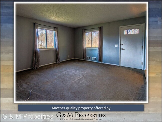 Foto del edificio - 2 br, 1 bath House - 696 Surrey Hill Way
