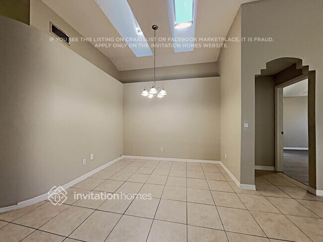Foto del edificio - 4024 Windell Pl