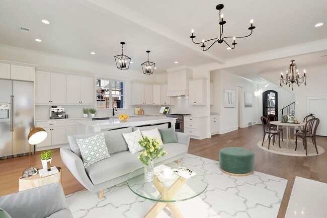 Foto del edificio - 1117 E Irvin Dr