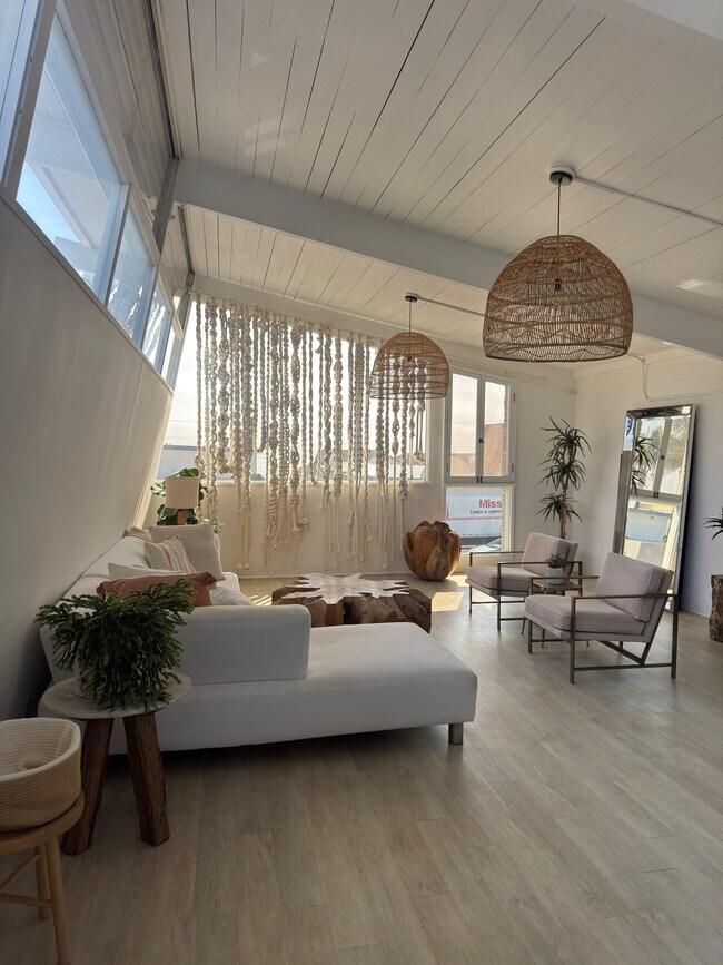 Foto del edificio - 1438 S Coast Hwy