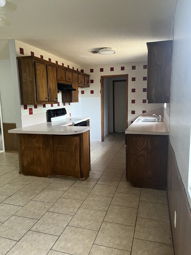Foto del edificio - 15682 Todd Ln