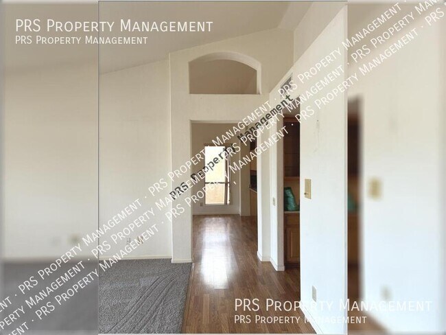 Foto del edificio - 25623 S Beech Creek Dr