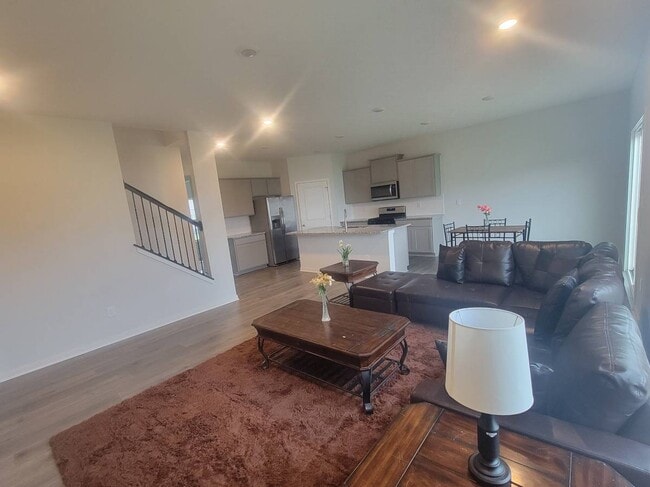 Building Photo - 131 Natalie Ln