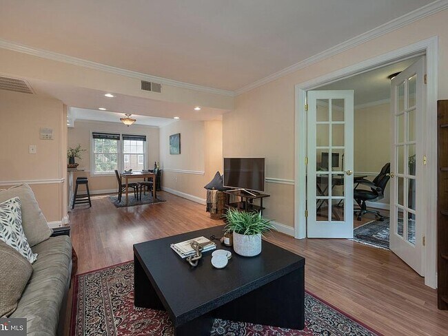 Foto del edificio - 6726 W Wakefield Dr