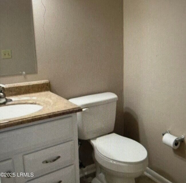 Foto del edificio - 3083 Clydesdale Cir S