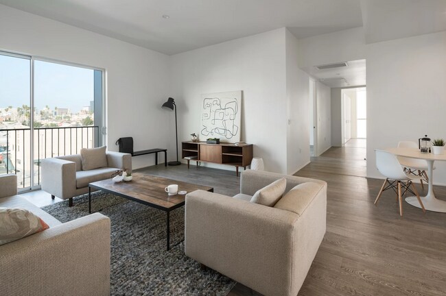 Foto del edificio - 1038 S Mariposa Ave