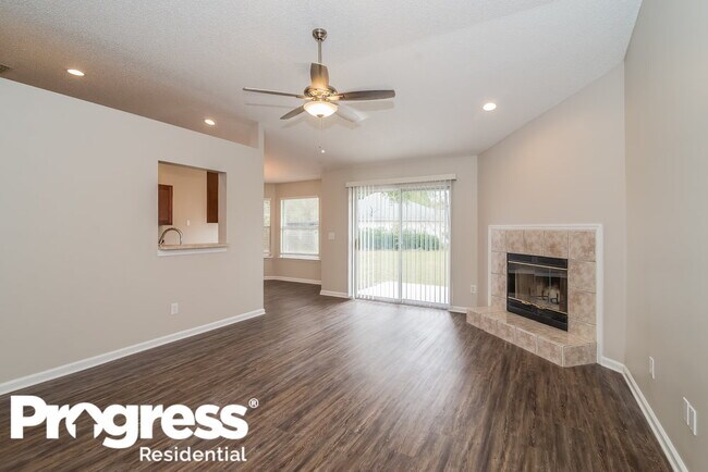 Building Photo - 7955 Ortega Bluff Pkwy