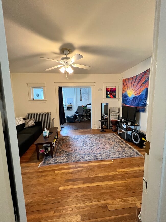 Foto del edificio - 6604 1st St NW