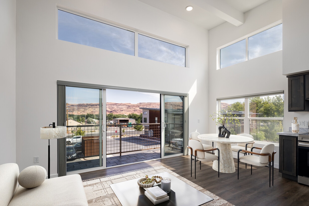 Foto principal - 443 Kane Creek Blvd