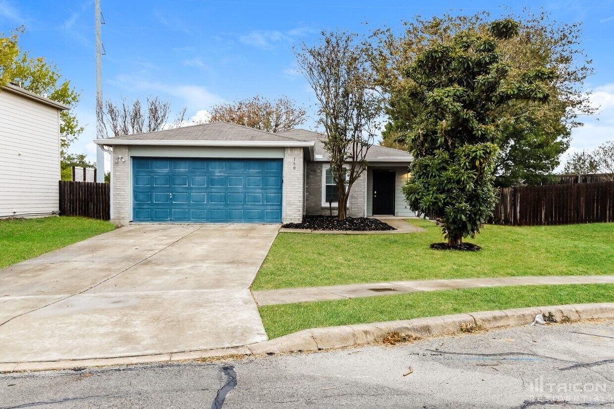 Foto principal - 160 Hanging Moss Dr