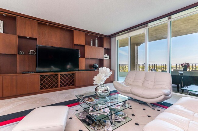 Building Photo - 3720 S Ocean Blvd