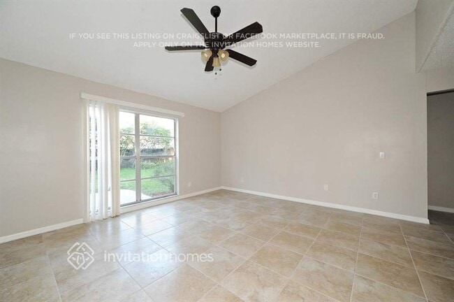Building Photo - 1618 Crossridge Dr