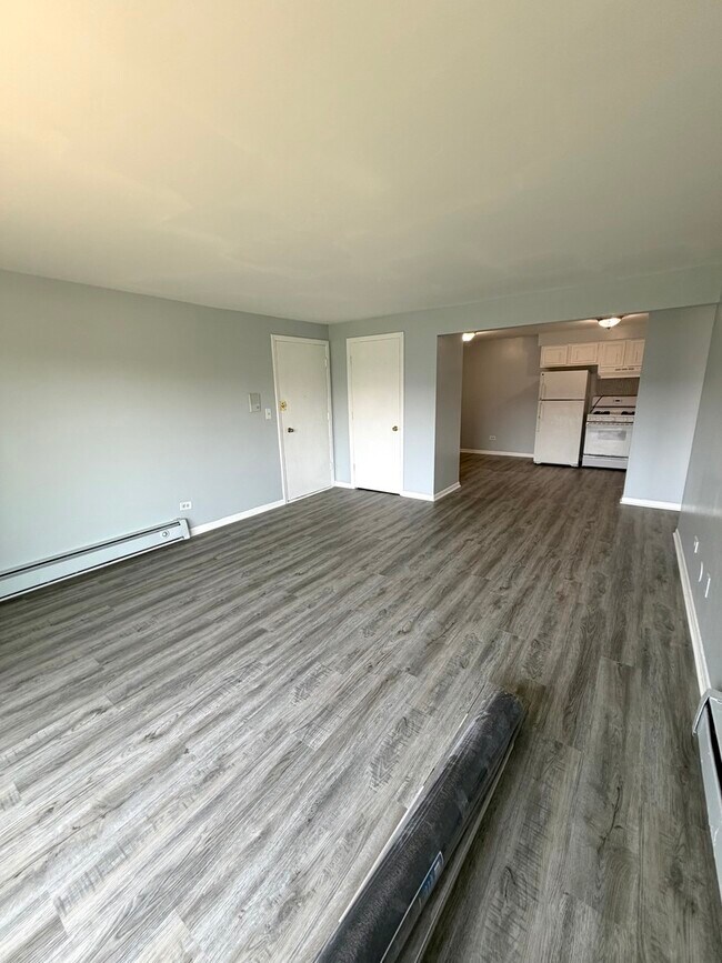 Foto del edificio - 2500 Mark Thomas Ln