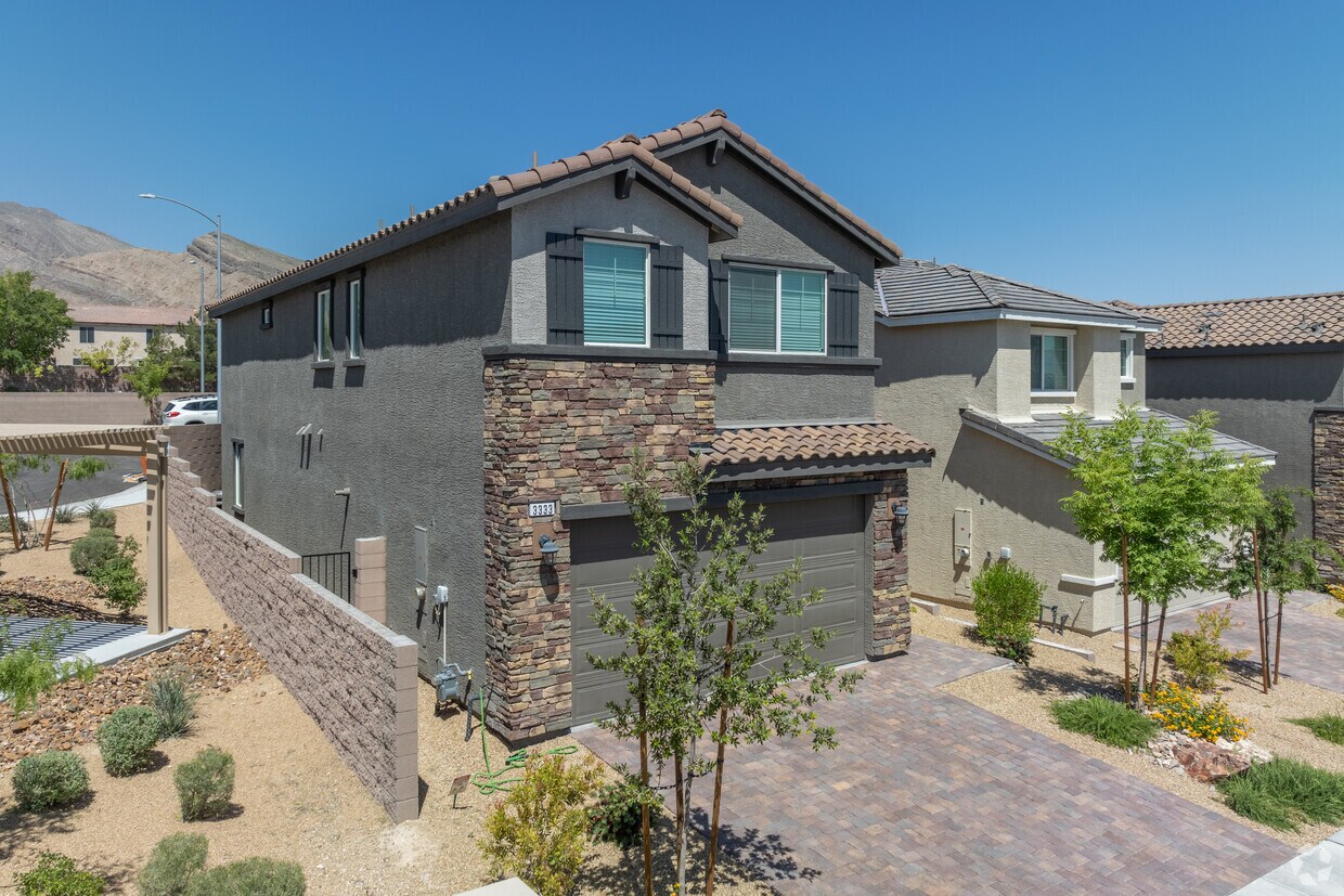 Foto principal - Newton Heights