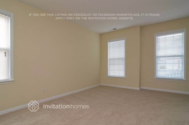 Foto del edificio - 7299 Madison Cir