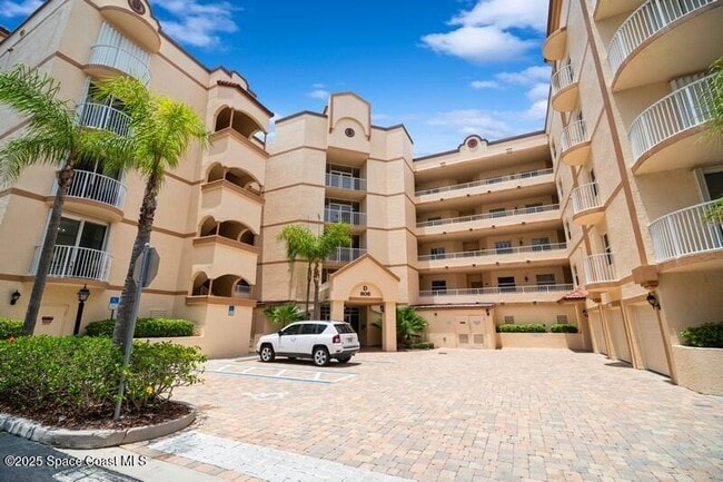 Building Photo - 806 Mystic Dr