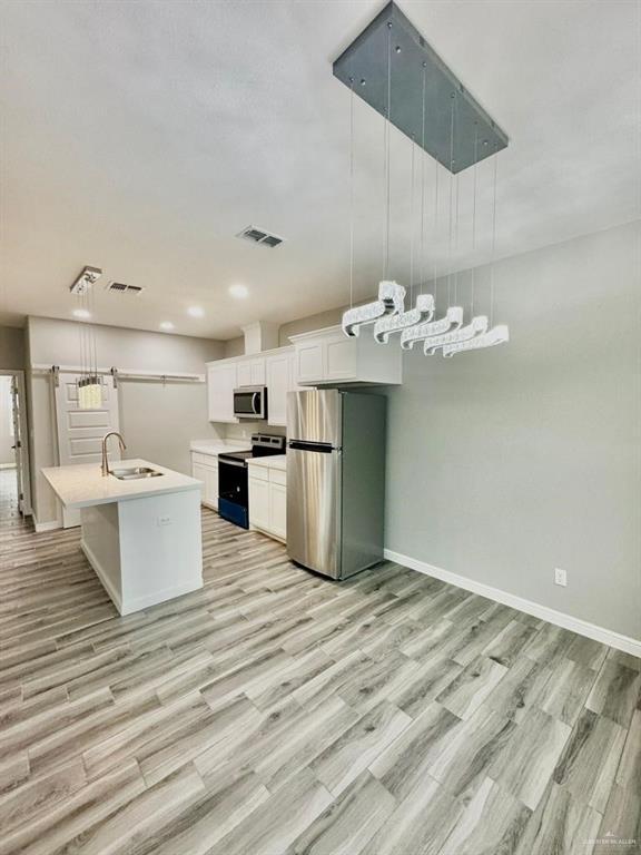 Foto del edificio - 5400 N Crown Point