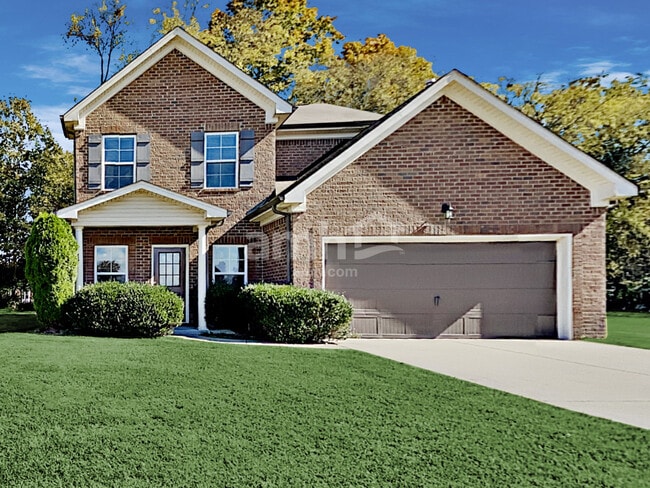 Building Photo - 601 Smoky Mountains Dr