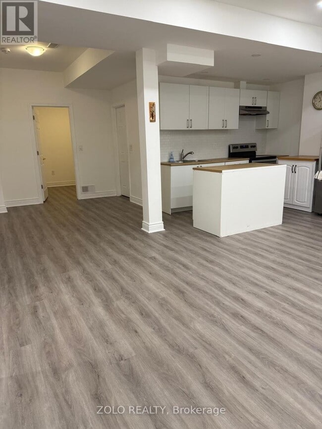 Building Photo - 1805 Emberton Way