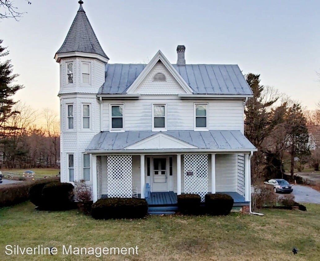 608 S Main St, Mount Airy, MD 21771 House Rental in Mount Airy, MD