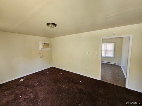 Foto del edificio - 15609 Silvertree Ln