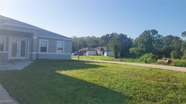 Foto del edificio - 653 Foxchase Dr