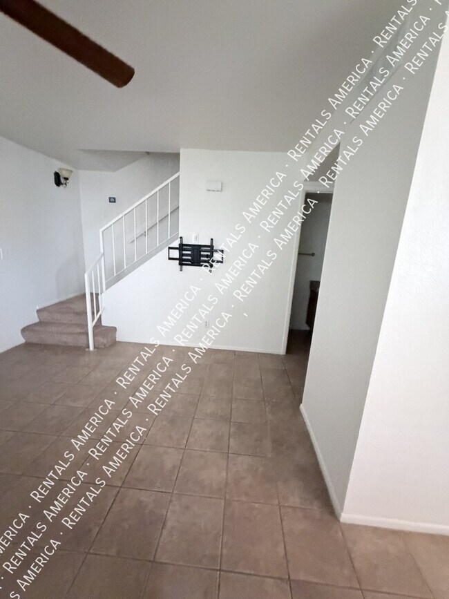 Foto del edificio - 1254 N 85th Pl