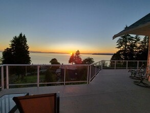 Building Photo - 5913 Normar Pl