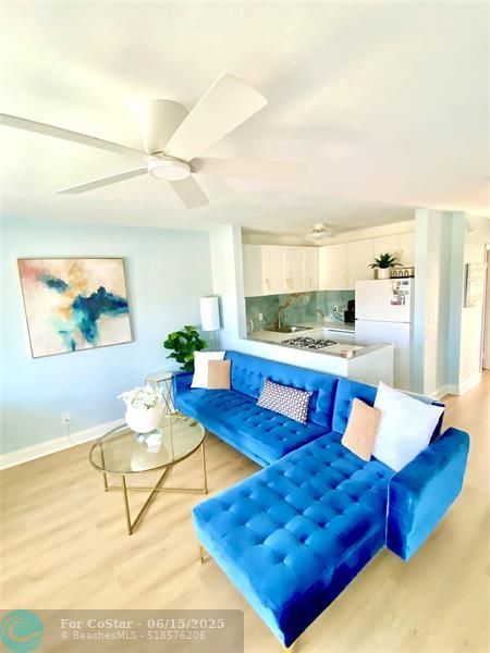 Foto principal - 331 E McNab Rd