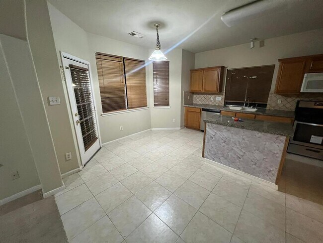 Foto del edificio - 11627 Swiftwater Bridge Ln
