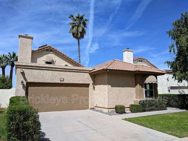 Foto del edificio - 234 S Lakeview Blvd