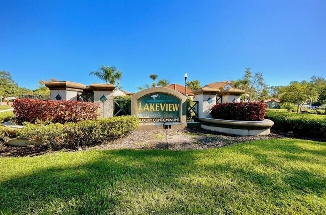 Foto del edificio - 18106 Peregrines Perch Pl