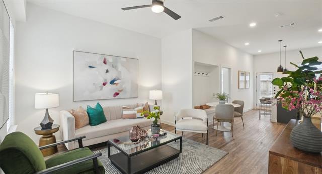 Foto principal - 2205 N Bonnie Brae St