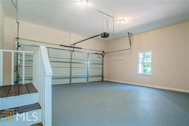 Building Photo - 3826 Howell Ferry Rd