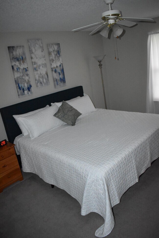 Foto del edificio - 3011 Bluff Ridge Dr