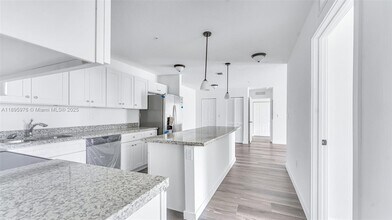 Building Photo - 13370 SW 251st Terrace