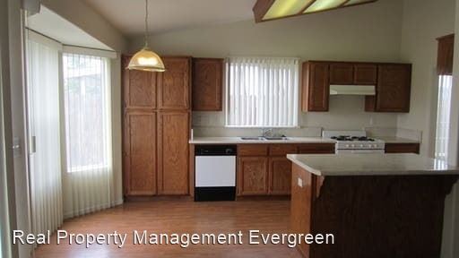 Building Photo - 4 br, 2 bath House - 1749 W. Pamela Ct.