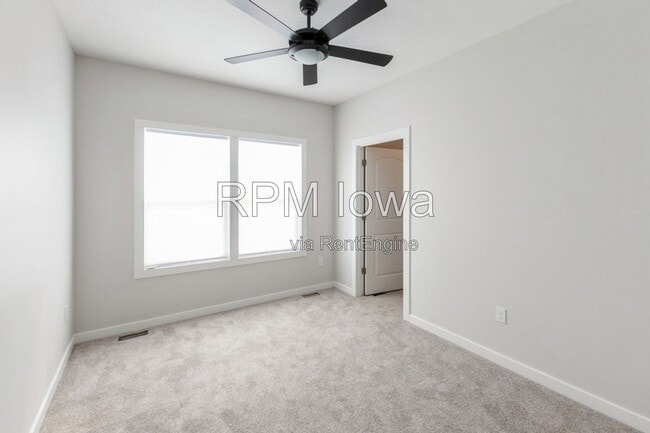 Building Photo - 6810 Bright St