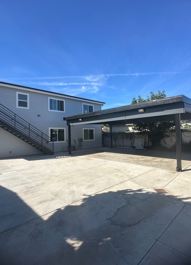 Building Photo - 522 W 168th St
