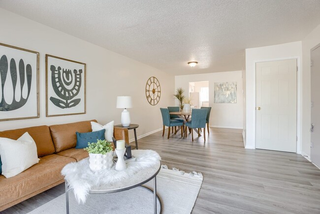 Building Photo - Fairview Apartments