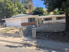 Building Photo - 3281 Grande Vista Ave