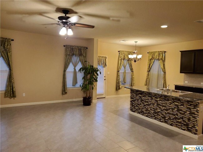 Foto del edificio - 2122 Flintshire Dr