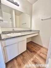 Building Photo - 303 University Dr