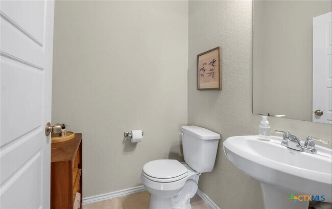 Foto del edificio - 1642 Ranch House