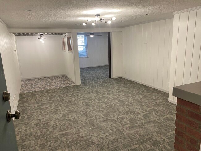 Foto del edificio - 2326 B St