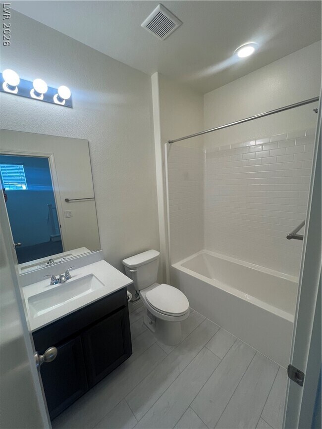 Building Photo - 742 Cottonwood Hl Pl