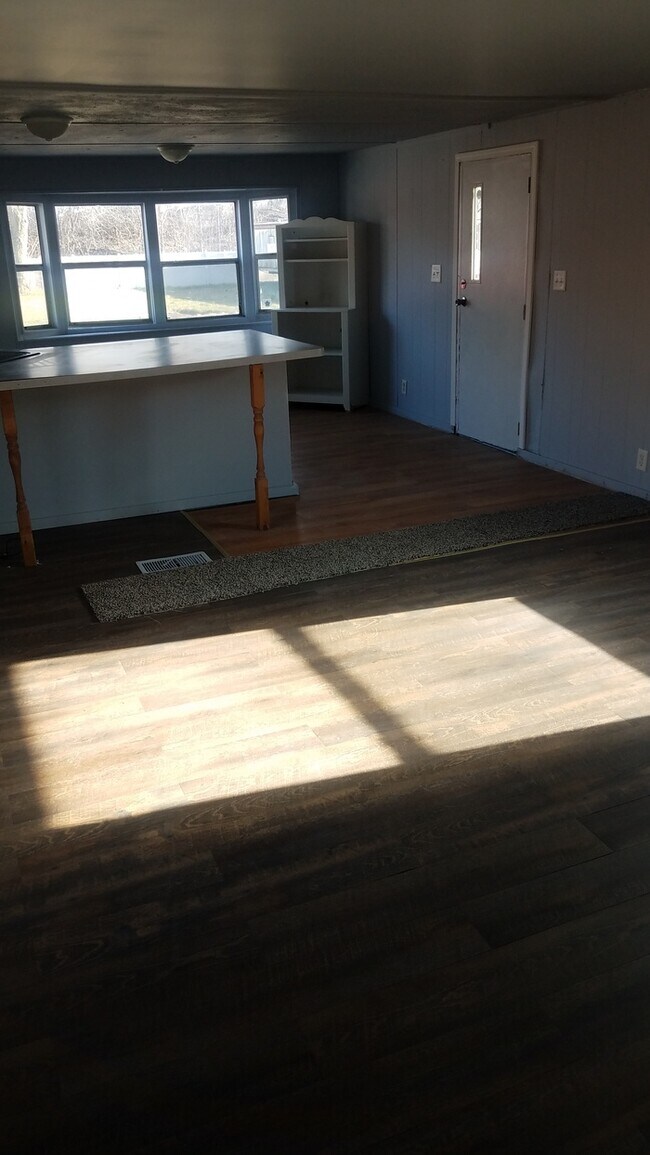 Foto del edificio - 4520 W Ridge Rd