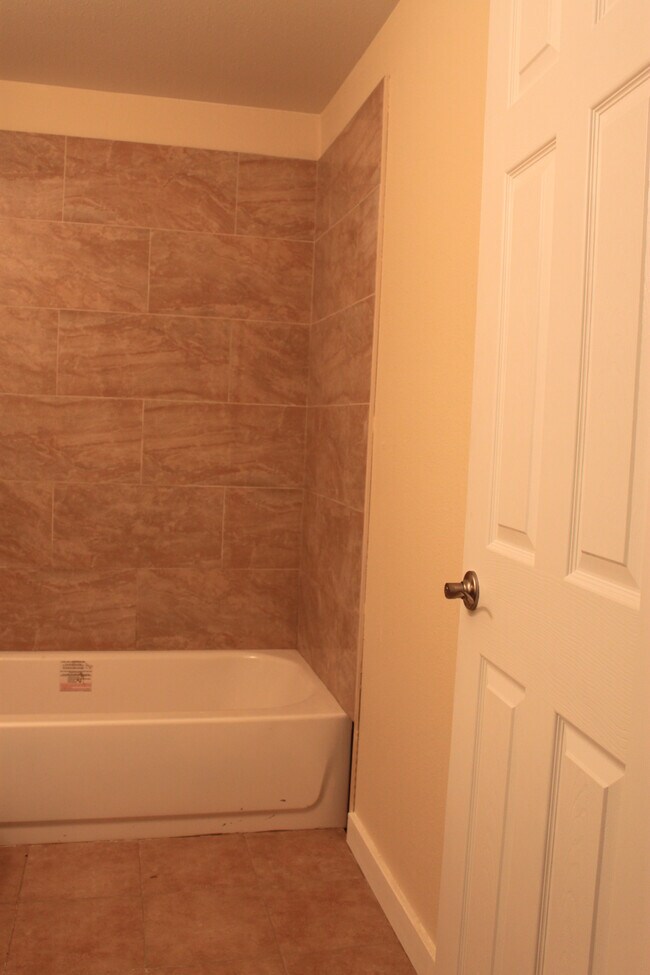 Foto del edificio - 14580 NE 31st St
