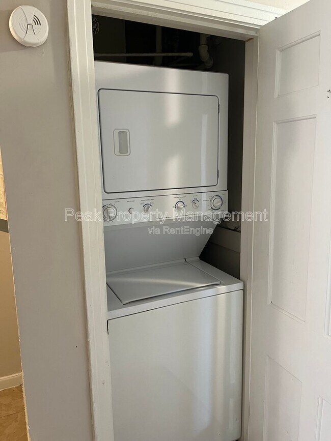 Building Photo - 4913 Chamberlayne Ave